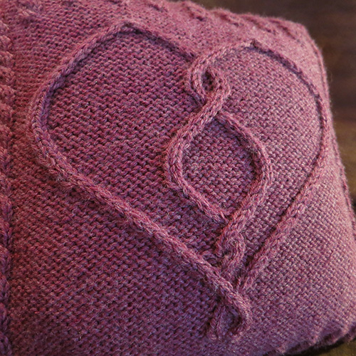 Love of Cables Pillow Pattern