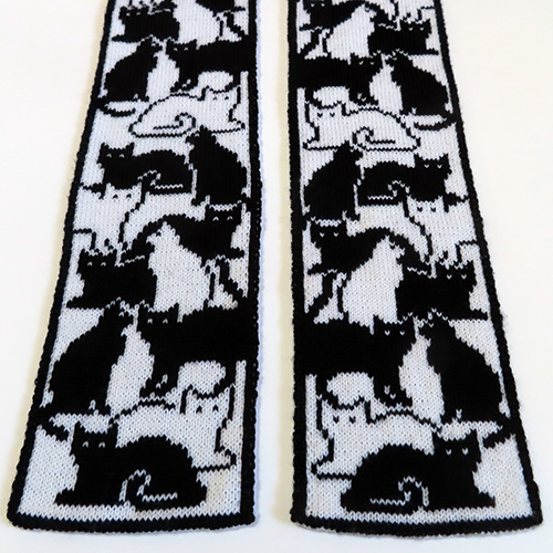Herding Cats Scarf Pattern – 20% off on Ravelry!