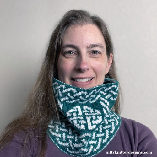 Celtic Ward Cowl