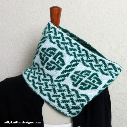 Celtic Ward Cowl