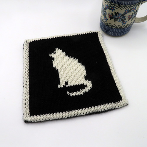 New Free Serene Cat Potholder Pattern!