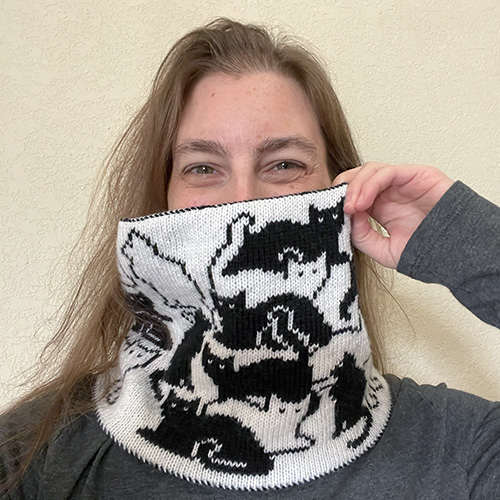 New Herding Cats Cowl Pattern – 20% off through March 31!