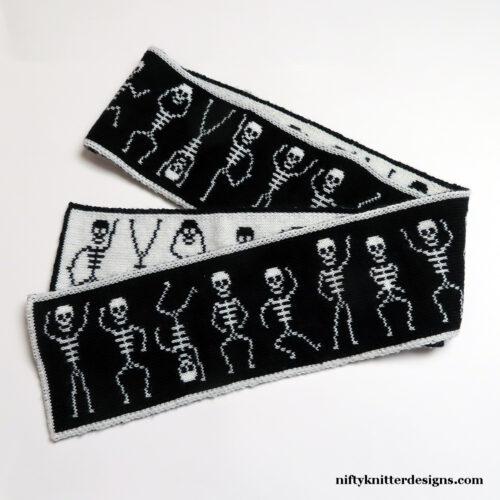 IMG_4343a_web Spooky Scary Skeleton Scarf
