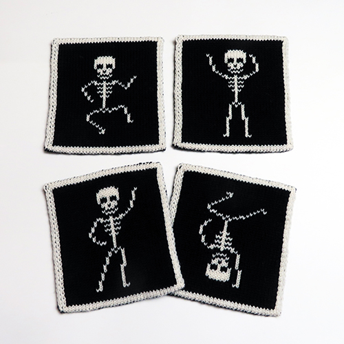 New Spooky Scary Skeleton Potholders Patterns