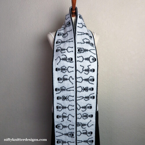 IMG_4358a_web Spooky Scary Skeleton Scarf